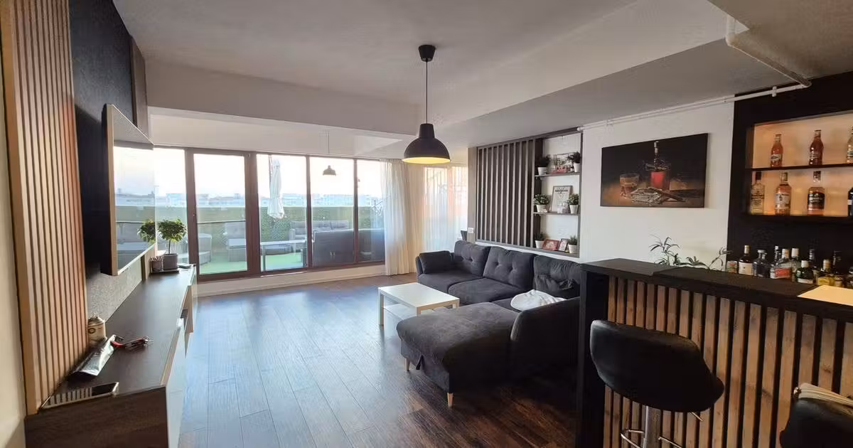 Apartament de vânzare cu 3 camere, mobilat în zona Alexandru Obregia, Sector 4