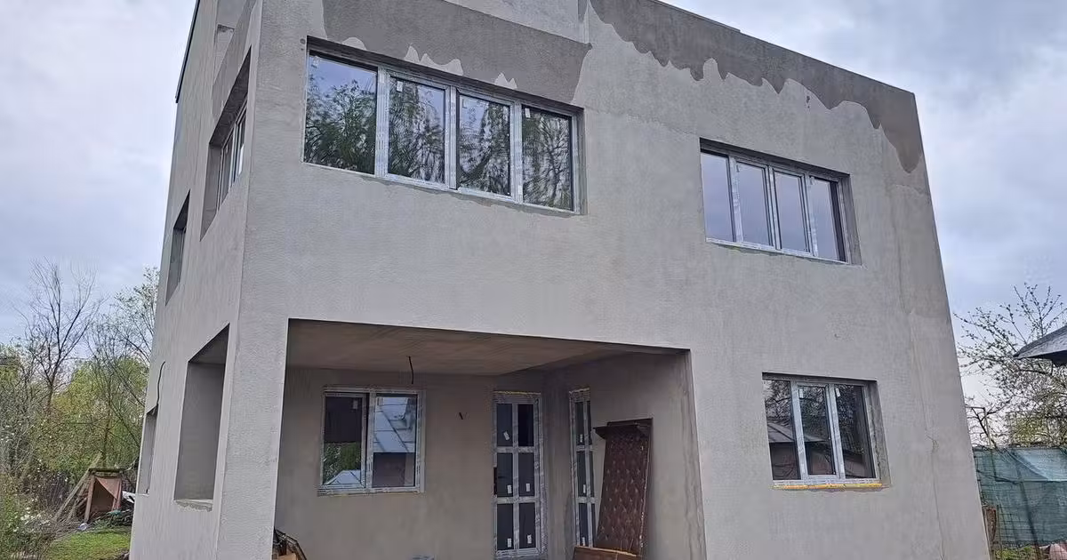 Casă individuală de vânzare cu 5 camere în Afumați