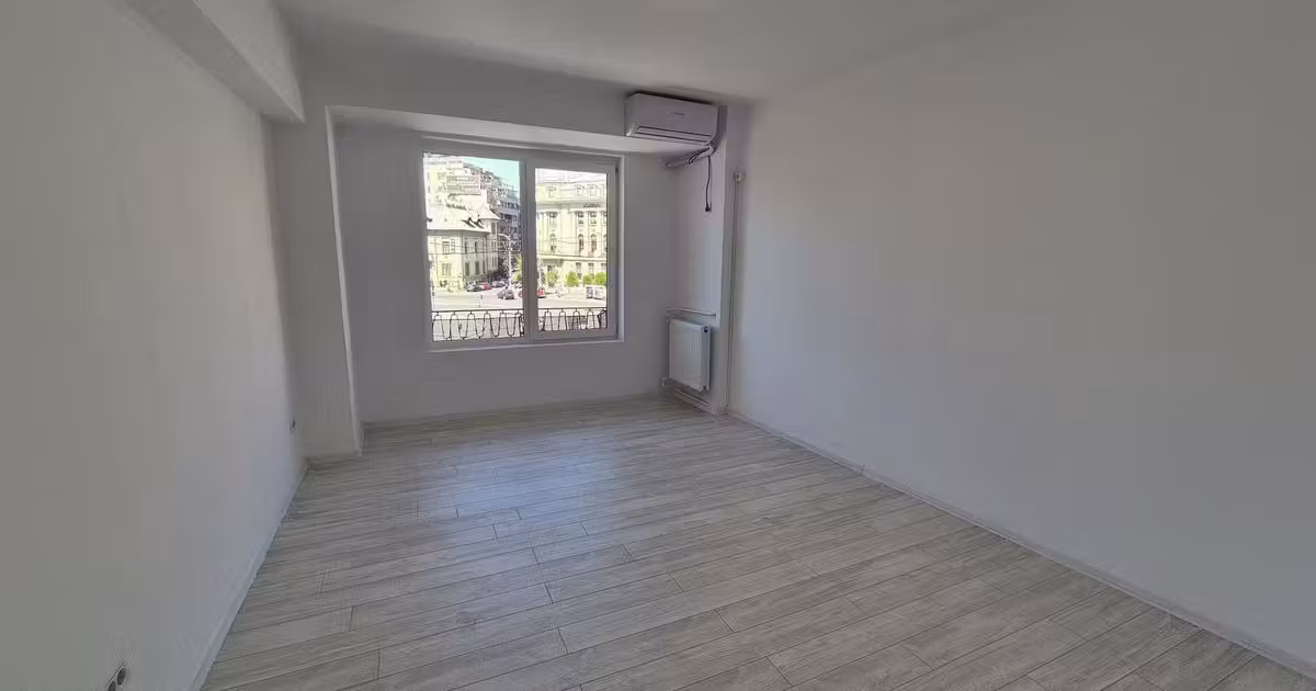 Apartament de vânzare cu 3 camere în zona P-ța Romană, Ultracentral