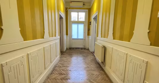 Apartament Cetate