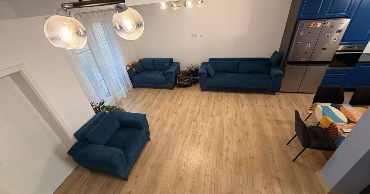 Duplex de vânzare cu 4 camere, mobilat în Moșnița Veche