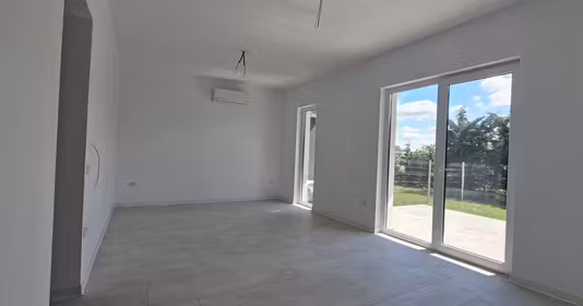 Casă Aradului