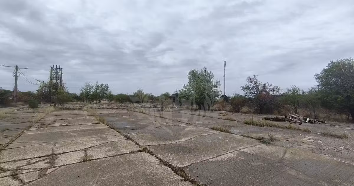 Teren Construcții intravilan de vânzare de 45500 mp, în zona Albert, Ploiești