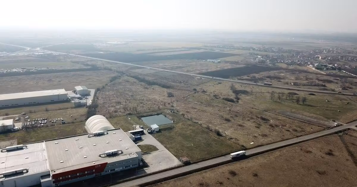 Teren Construcții intravilan de vânzare de 18379 mp, în zona Aeroport, Timișoara