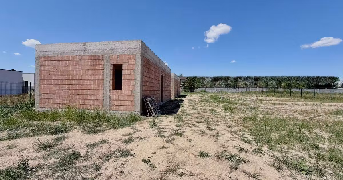 Teren Construcții intravilan de vânzare de 1500 mp, în Moșnița Nouă