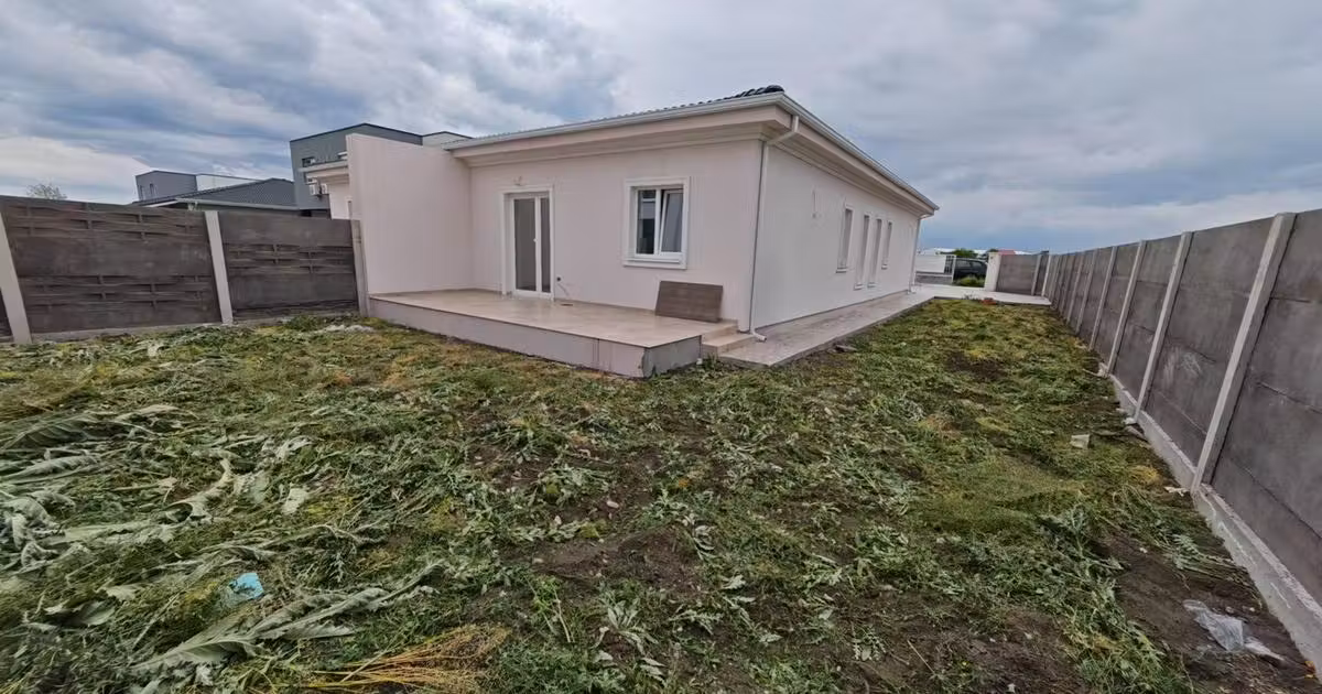 Duplex de vânzare cu 3 camere în Remetea Mare