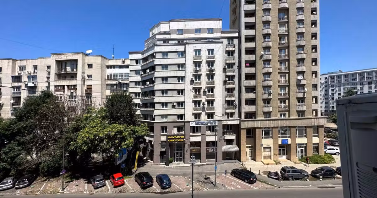 Birou de vânzare de 39.80 mp, în zona Națiunile Unite, Sector 4
