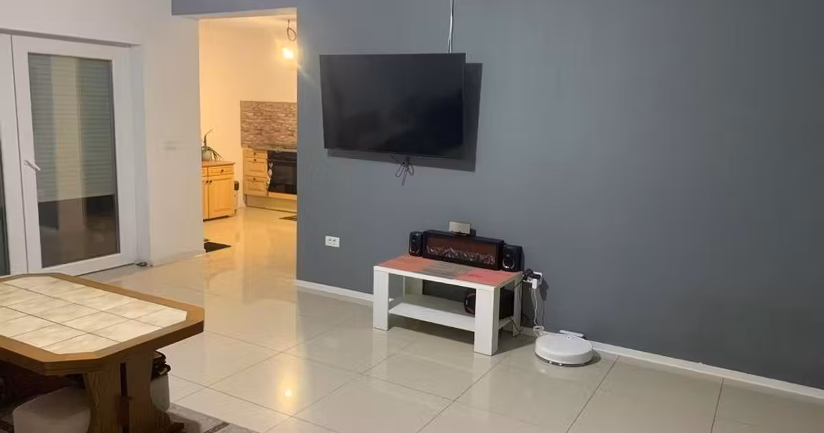 Casă individuală de vânzare cu 4 camere în Giarmata