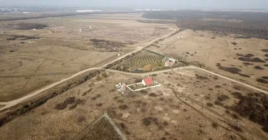 Teren Moșnița Veche