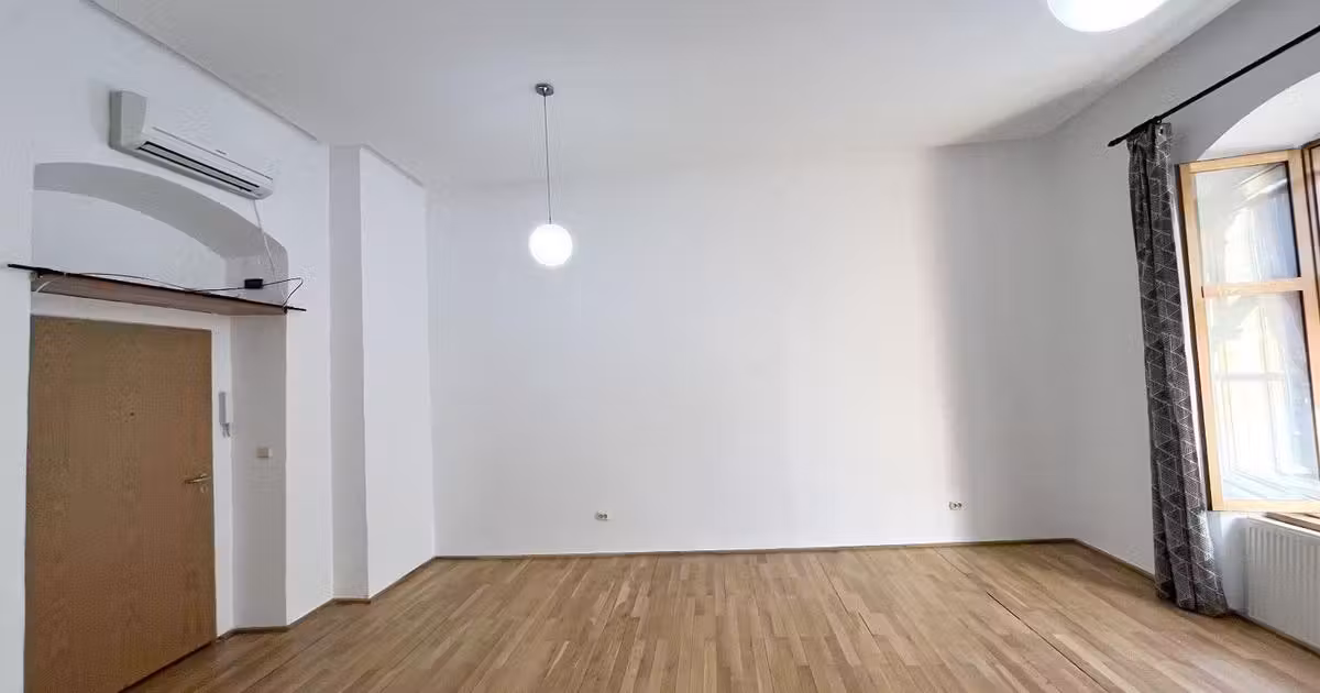 Apartament de vânzare cu 2 camere, mobilat în zona Central, Timișoara