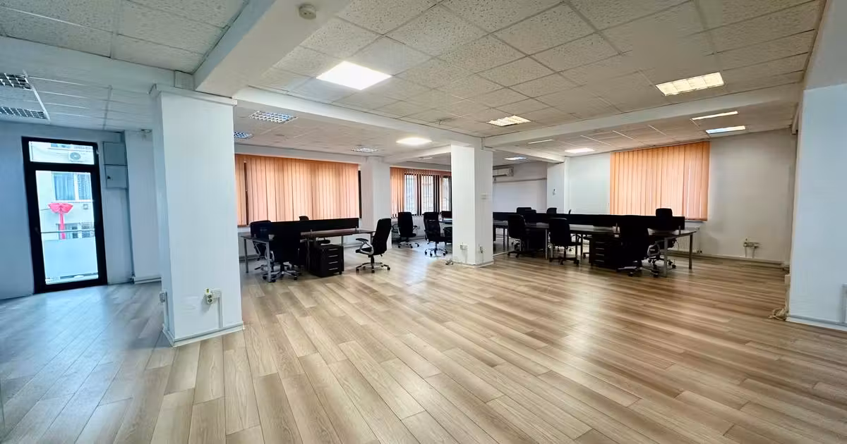 Birou de vânzare 1170 mp în zona Cotroceni, Sector 5
