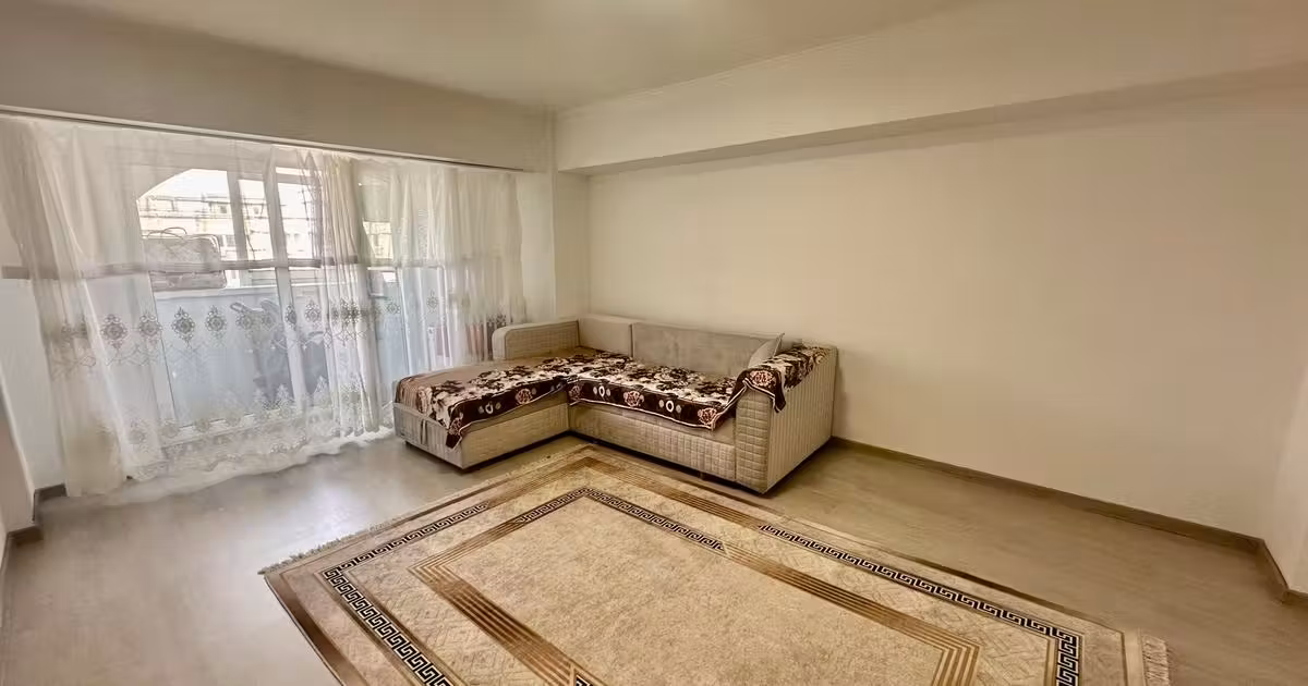 Apartament de vânzare cu 3 camere în zona Decebal, Sector 3
