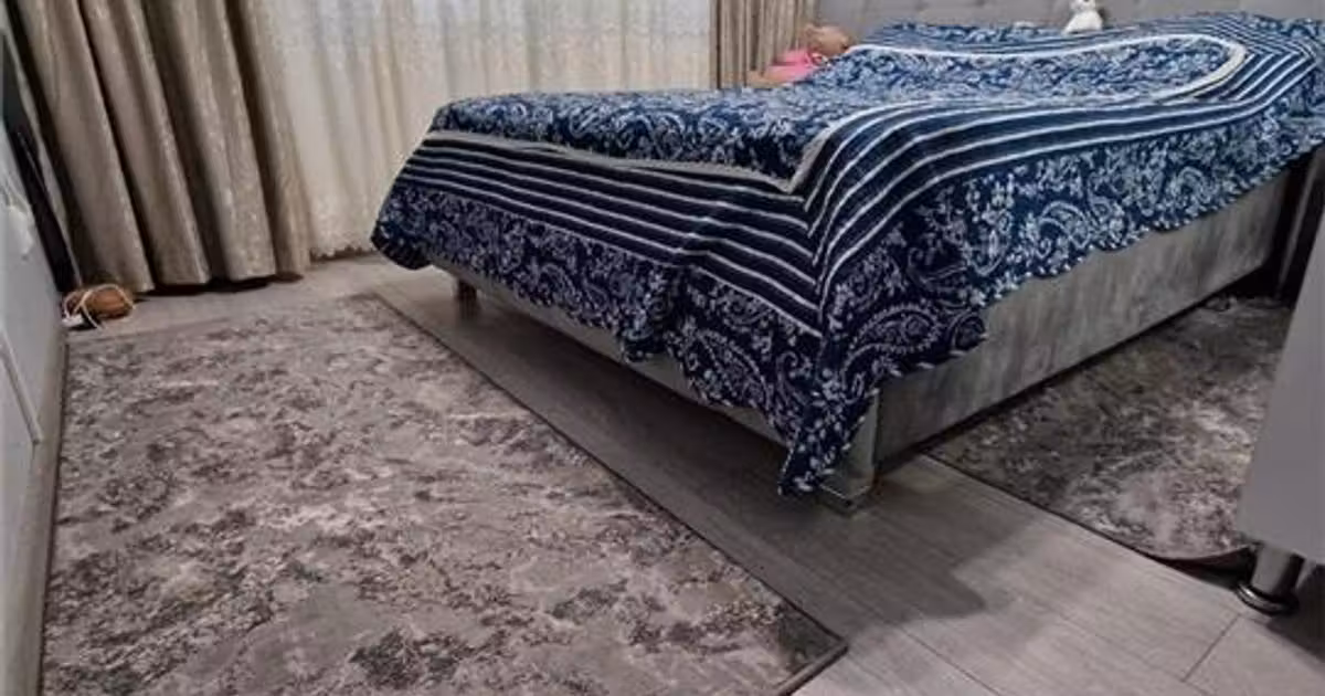 Apartament de vânzare cu 2 camere, mobilat în zona Podu Roș, Iași