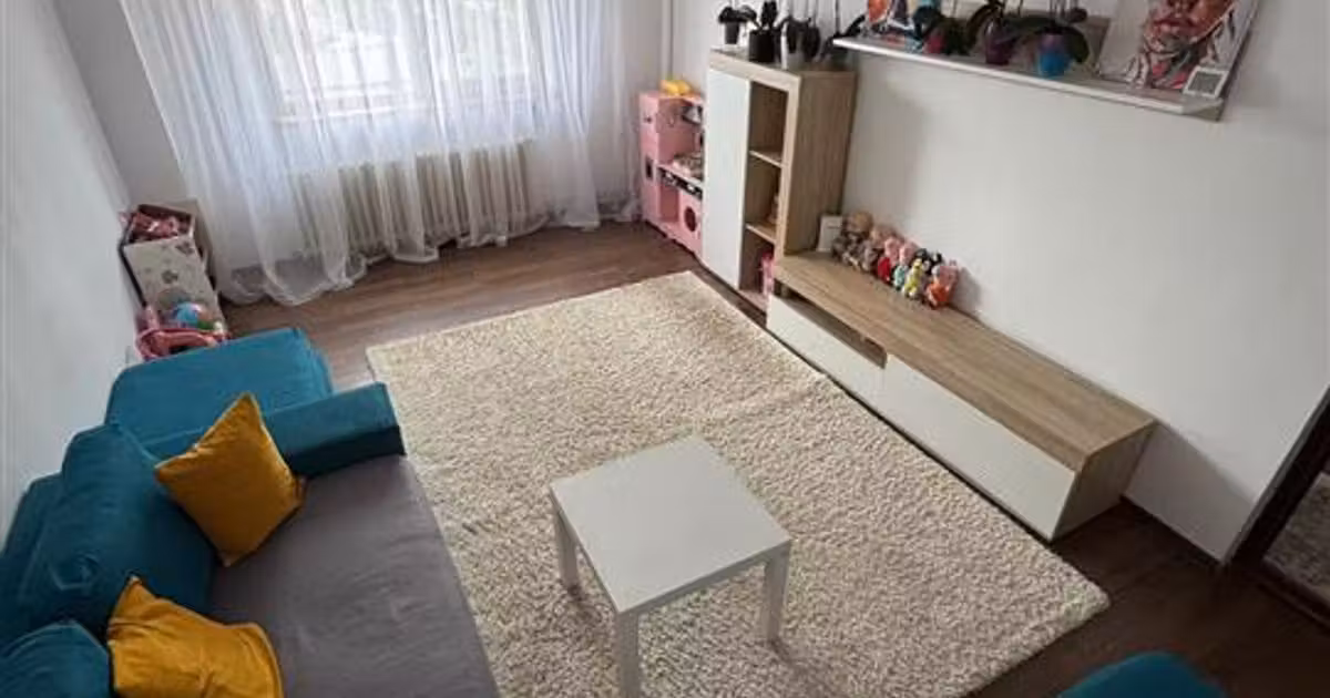 Apartament de vânzare cu 3 camere în zona Nicolina, Iași