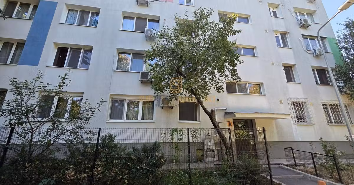 Apartament de vânzare cu 2 camere, mobilat în zona Berceni, Sector 4