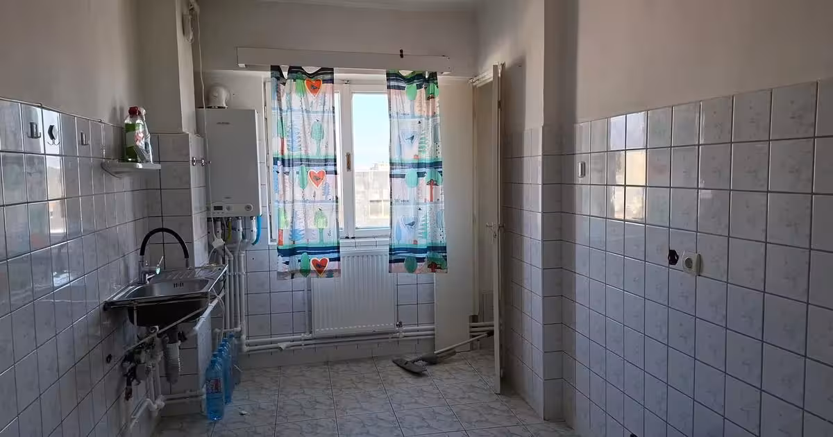 Apartament de vânzare cu 3 camere în zona Ultracentral, Deva