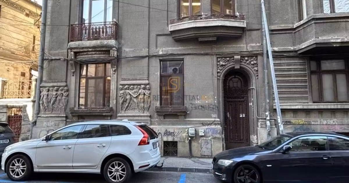 Apartament de vânzare cu 4 camere în zona Moșilor, Sector 2