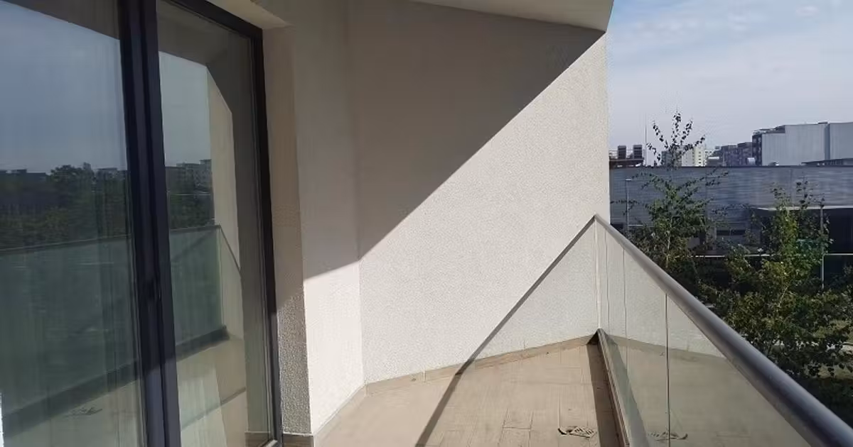 Apartament de vânzare cu 3 camere în zona Sebastian, Sector 5