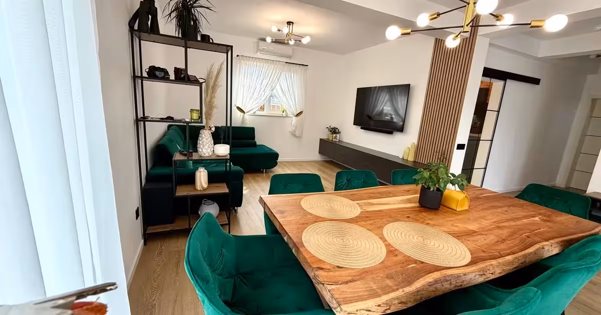 Duplex de vânzare cu 4 camere în Chinteni