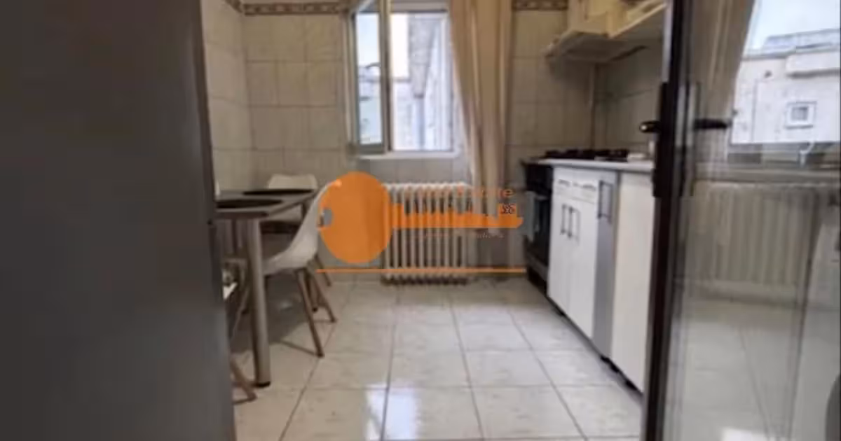 Apartament de vânzare cu 2 camere în zona Tineretului, Sector 4