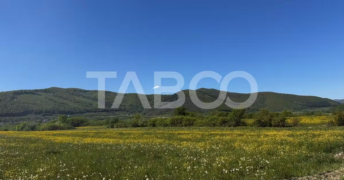 Teren Construcții intravilan de vânzare de 1800 mp, în Poplaca
