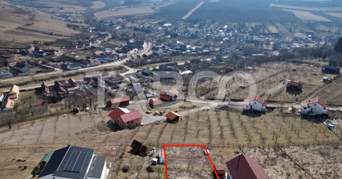 Teren agricol intravilan de vânzare de 662 mp, în Hamba