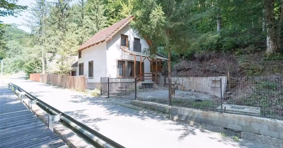 Duplex de vânzare cu 3 camere, mobilat în Sovata