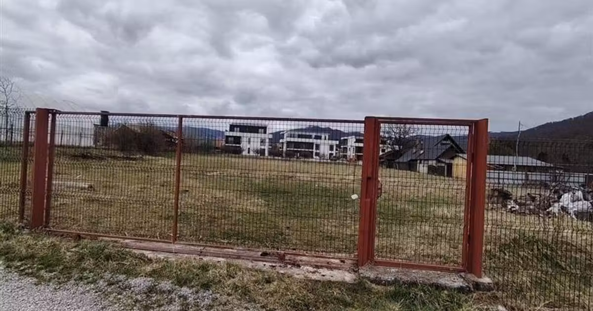 Teren Construcții intravilan de vânzare de 2428 mp, în Sovata