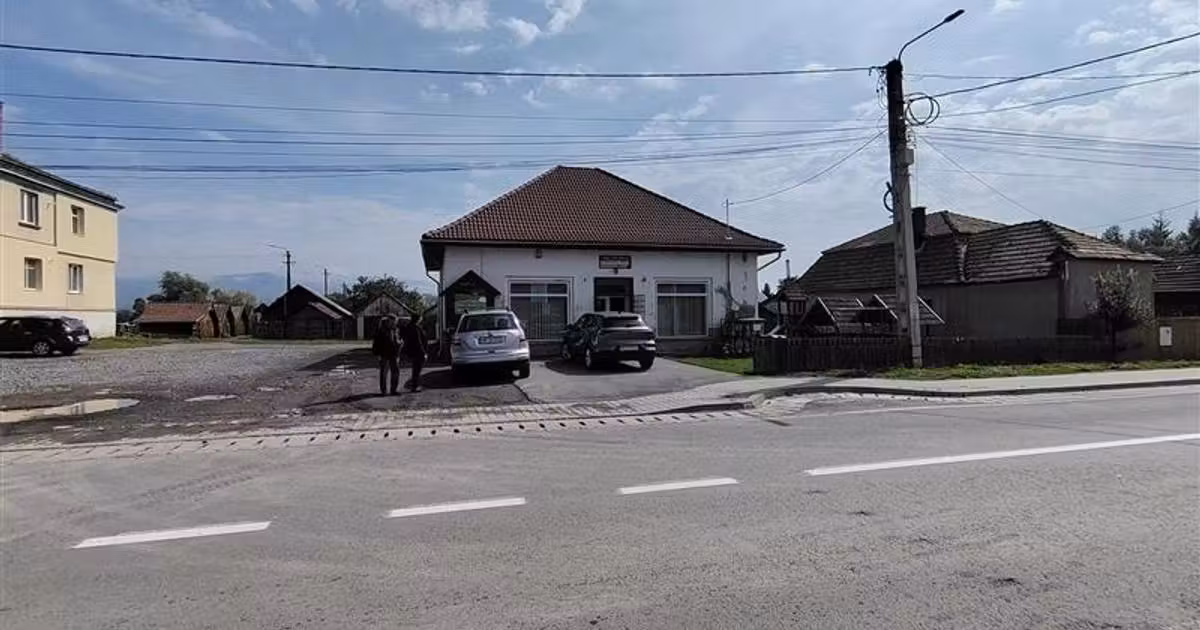 Spațiu comercial de vânzare de 92 mp, în Remetea