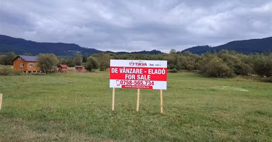 Teren Valea Strâmbă