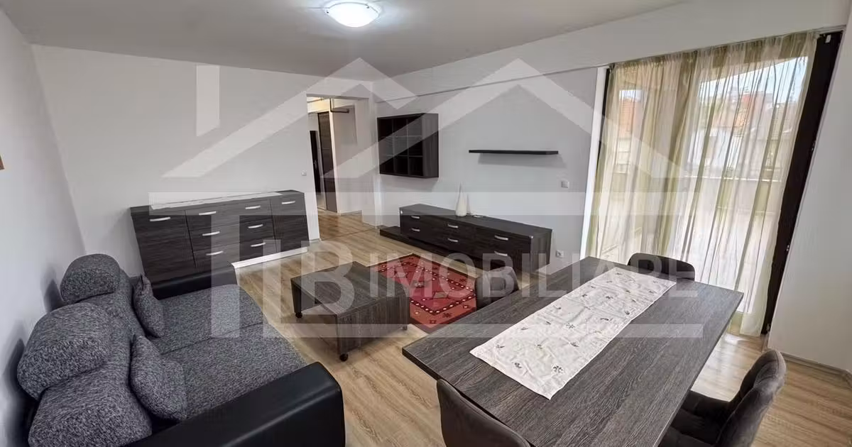 Apartament de vânzare cu 2 camere în zona Central, Târgu Mureș