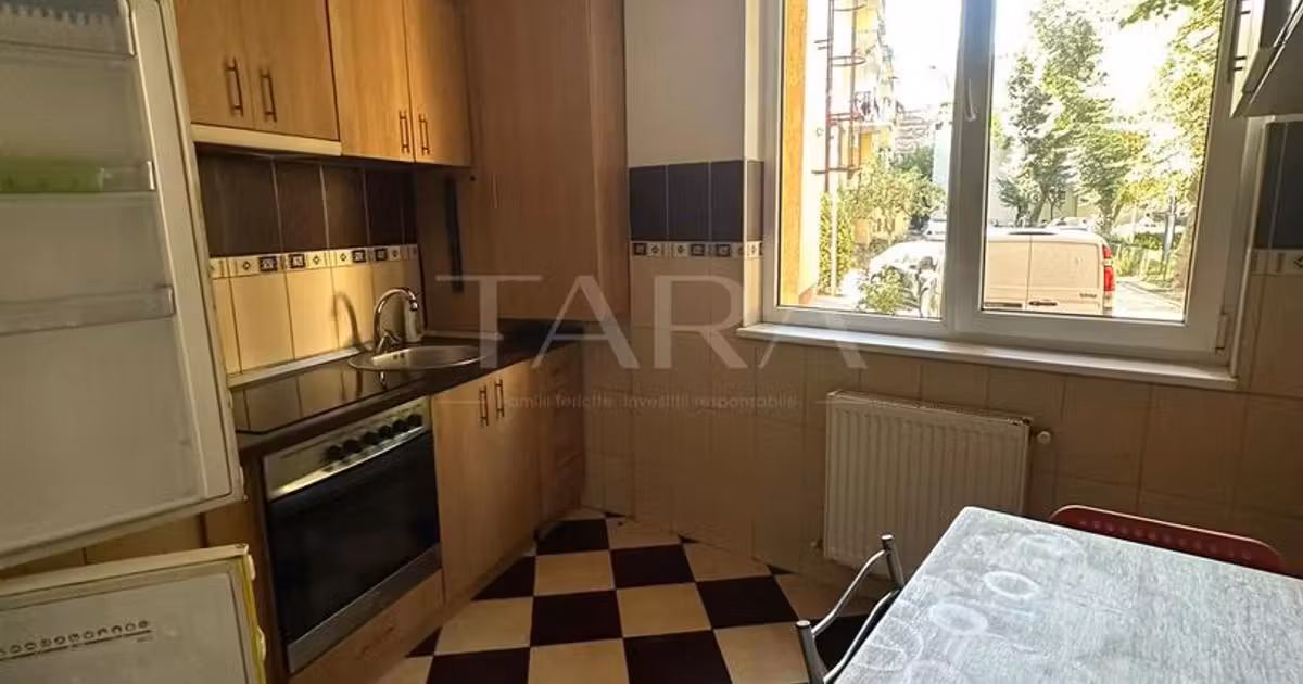 Apartament de vânzare cu 2 camere, mobilat în zona Central, Cluj-Napoca