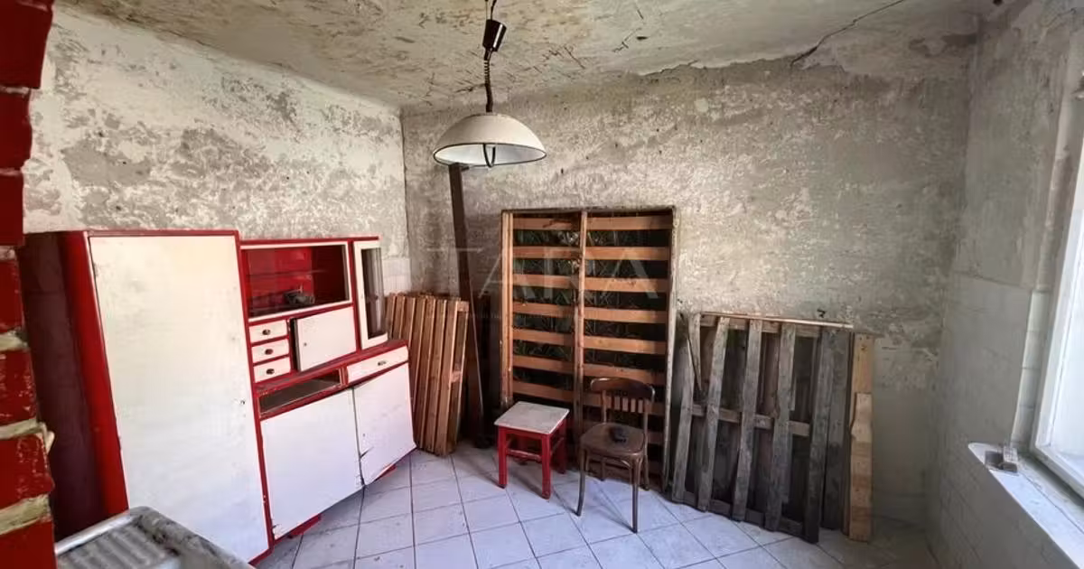 Casă individuală de vânzare cu 2 camere în zona Gheorgheni, Cluj-Napoca