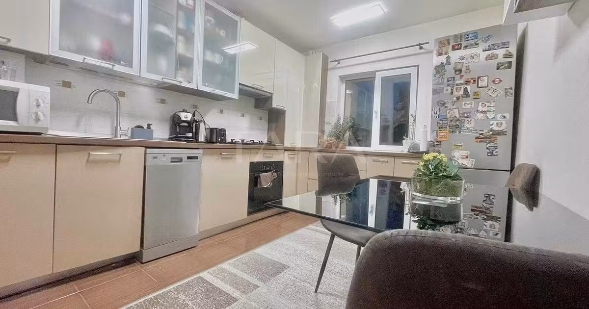 Apartament de vânzare cu 3 camere în zona Zorilor, Cluj-Napoca