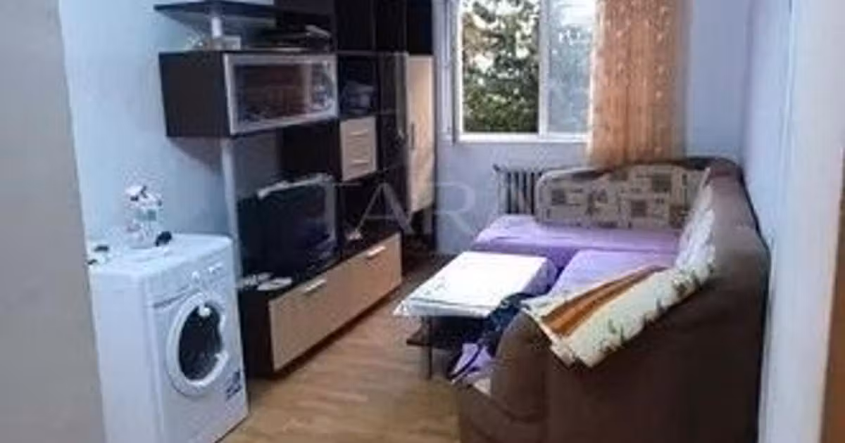 Apartament de vânzare cu 4 camere, mobilat în zona Mănăștur, Cluj-Napoca