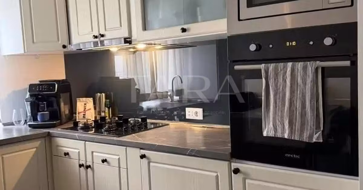 Apartament de vânzare cu 3 camere, mobilat în zona Mărăști, Cluj-Napoca