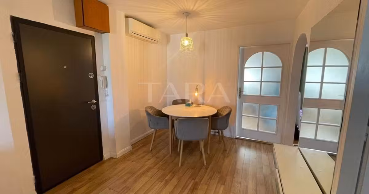 Apartament de vânzare cu 3 camere în zona Zorilor, Cluj-Napoca