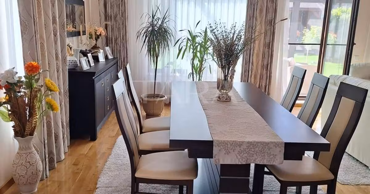 Casă individuală de vânzare cu 4 camere, mobilată în zona Gheorgheni, Cluj-Napoca