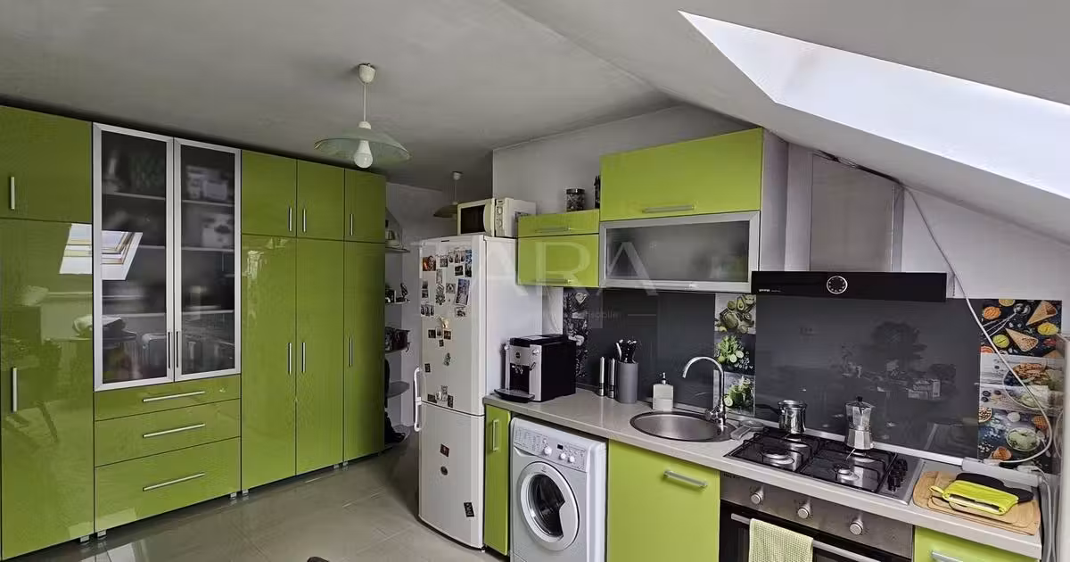 Apartament de vânzare cu 2 camere, mobilat în zona Zorilor, Cluj-Napoca