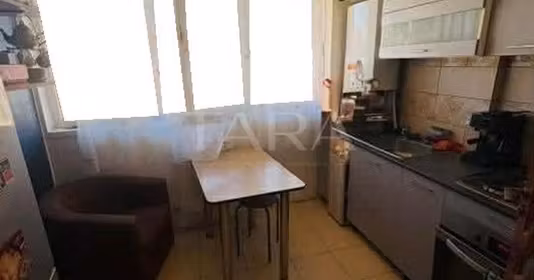 Apartament Florești