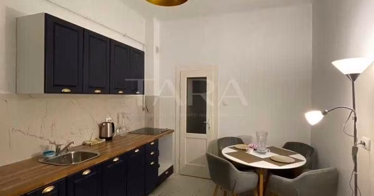 Apartament de vânzare cu 2 camere, mobilat în zona Central, Cluj-Napoca