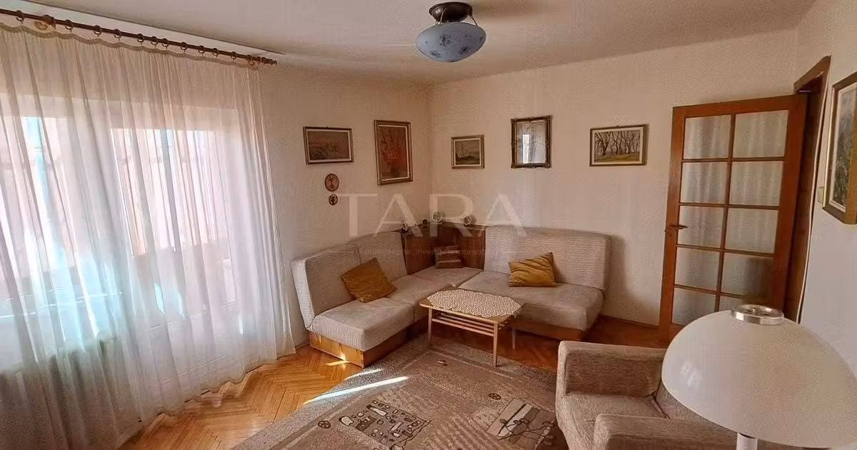 Apartament de vânzare cu 3 camere în zona Gheorgheni, Cluj-Napoca