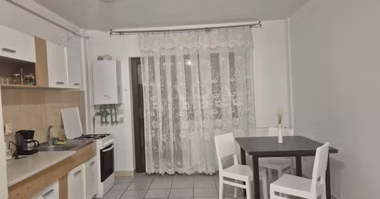 Apartament Florești