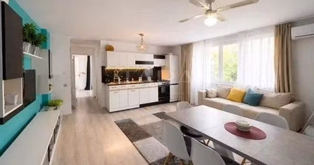 Apartament de vânzare cu 2 camere, mobilat în Florești