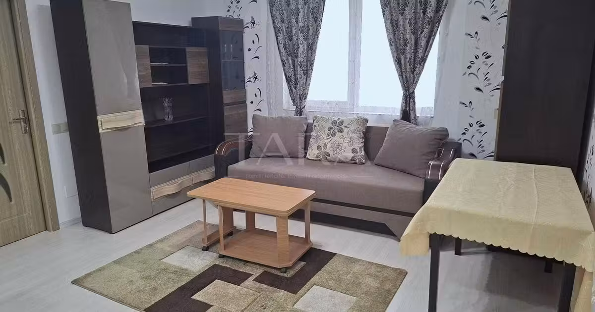 Apartament de vânzare cu 2 camere, mobilat în Florești
