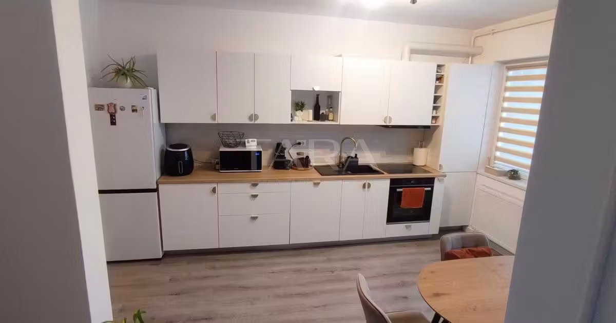 Apartament de vânzare cu 2 camere, mobilat în Florești