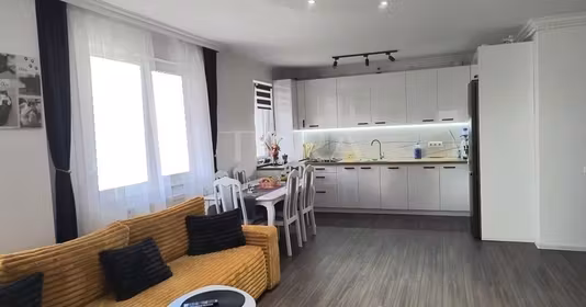 Apartament Florești