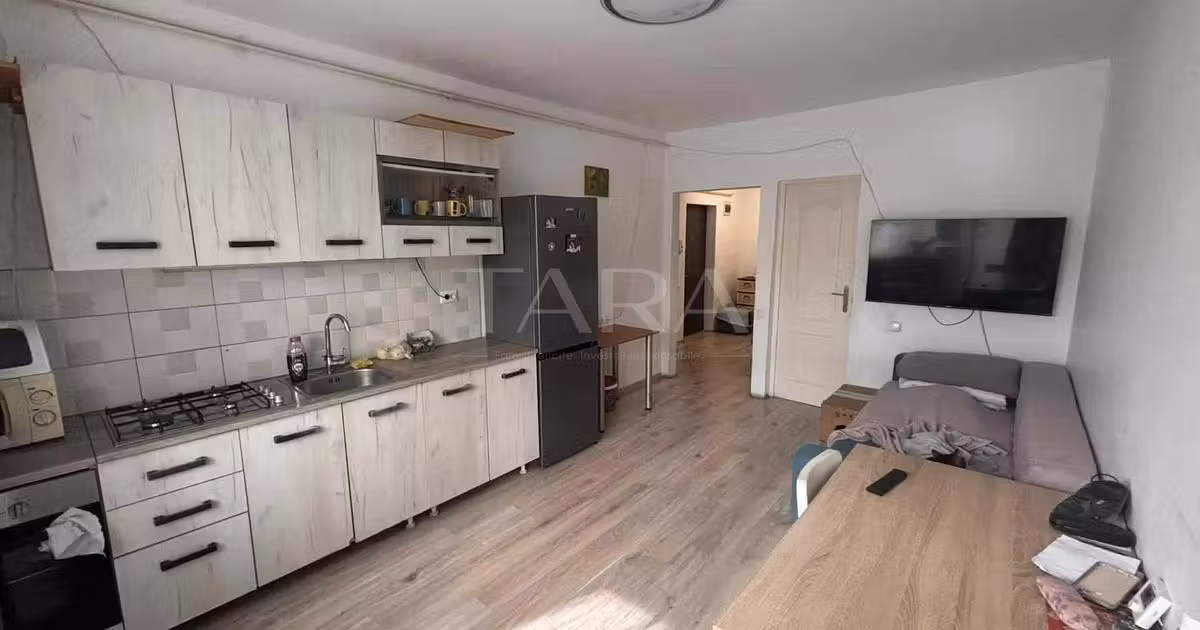 Apartament de vânzare cu 2 camere, mobilat în Baciu