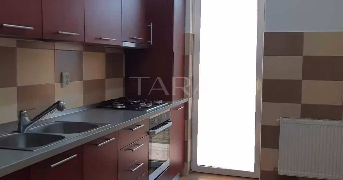 Apartament de vânzare cu 2 camere, mobilat în Florești