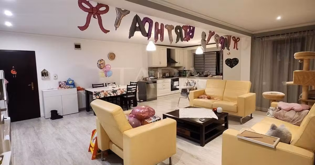 Apartament de vânzare cu 3 camere în Florești